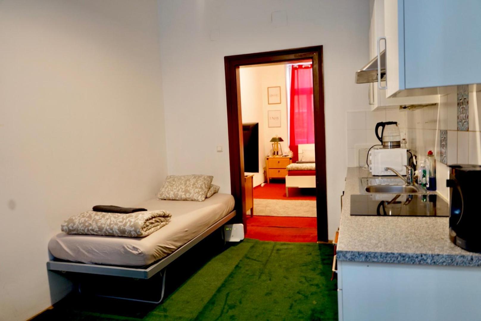 Volkstheater Apartment. Виена Екстериор снимка
