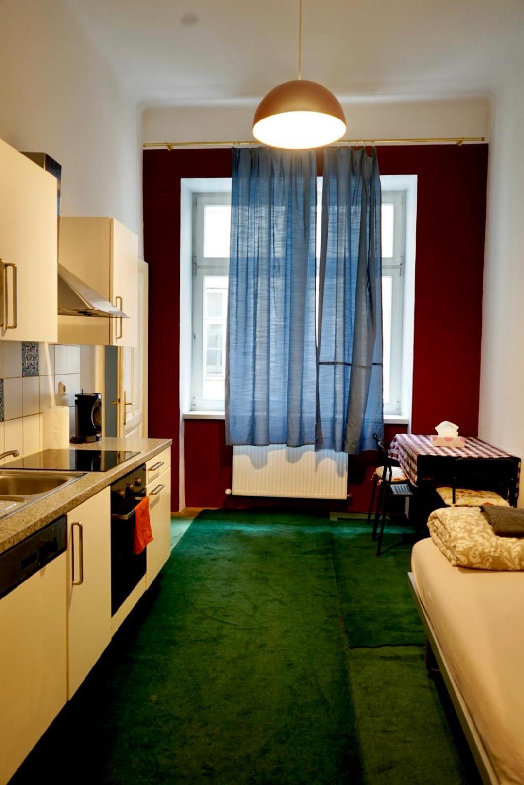 Volkstheater Apartment. Виена Екстериор снимка